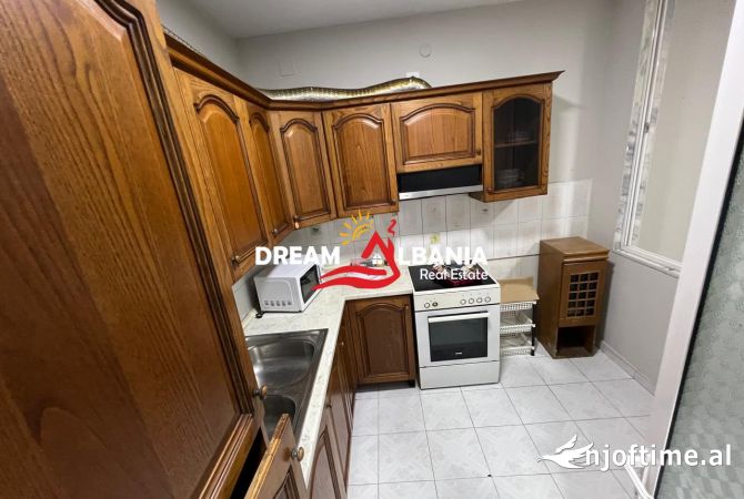 Shtepi me qera 2+1 ne Tirane - 500 Euro