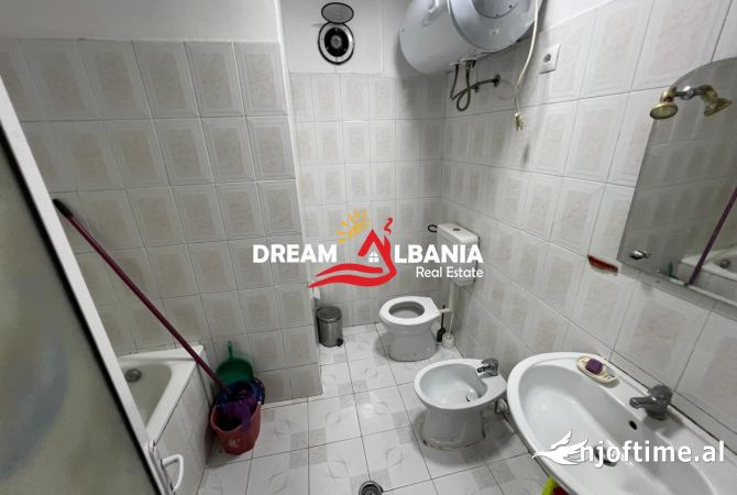 Shtepi me qera Apartament ne Tirane, 2+1, Mobilimi E mobiluar, Pagesa 500  Euro.
