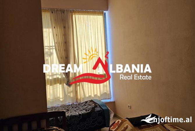 Shtepi ne shitje Apartament ne Tirane, 1+1, Mobilimi Pjeserisht e mobiluar, Pagesa 93,000  Euro.