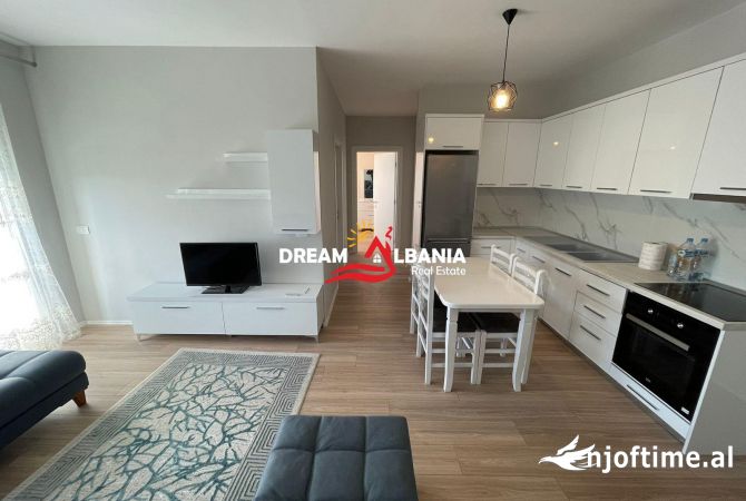 Shtepi me qera 2+1 ne Tirane - 750 Euro