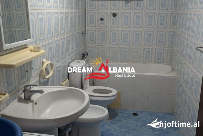 Shtepi me qera Apartament ne Tirane, 2+1, Mobilimi E mobiluar, Pagesa 500  Euro.