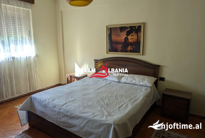 Shtepi me qera Apartament ne Tirane, 2+1, Mobilimi E mobiluar, Pagesa 500  Euro.