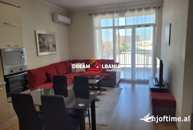 Shtepi me qera 2+1 ne Tirane - 600 Euro