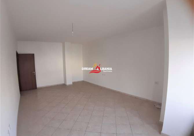 Shtepi ne shitje  ne Tirane, 2+1, Mobilimi Bosh, pa mobiluar, Pagesa 70,000  Euro.