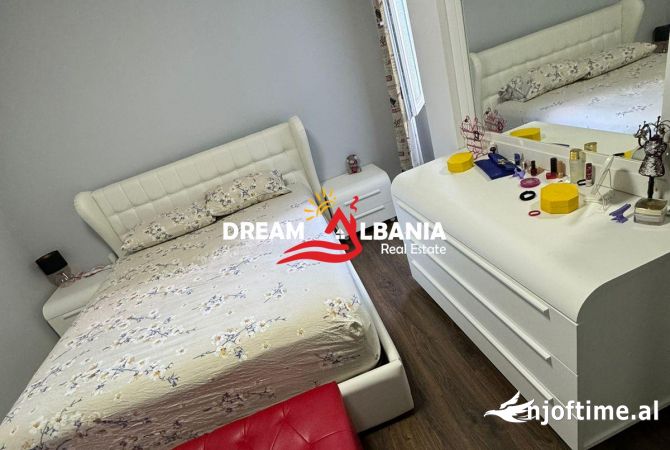 Shtepi me qera 2+1 ne Tirane - 800 Euro