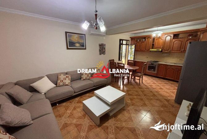 Shtepi me qera 2+1 ne Tirane - 450 Euro