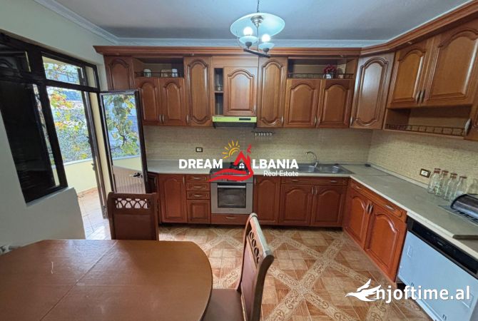 Shtepi me qera Apartament ne Tirane, 2+1, Mobilimi E mobiluar, Pagesa 450  Euro.