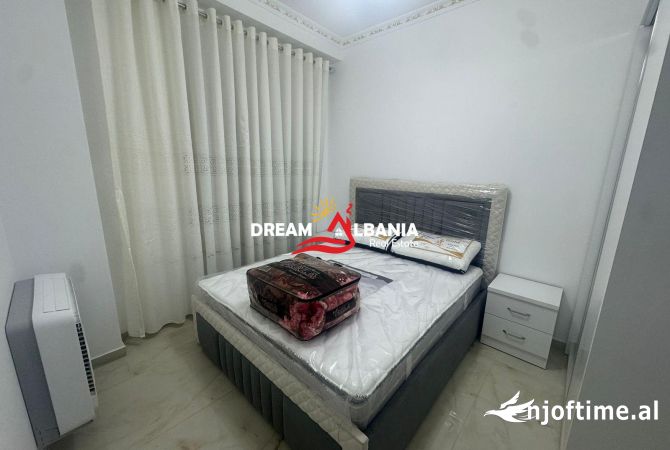 Shtepi me qera Apartament ne Tirane, 2+1, Mobilimi E mobiluar, Pagesa 800  Euro.