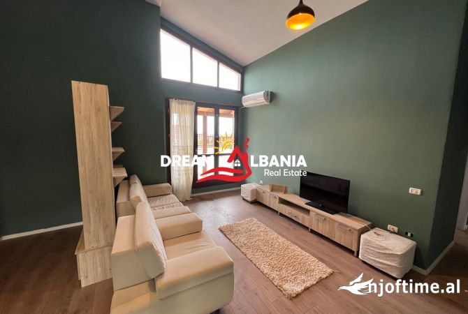 Shtepi me qera 2+1 ne Tirane - 700 Euro