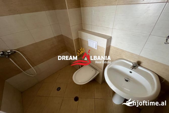 Shtepi me qera Apartament ne Tirane, 2+1, Mobilimi E mobiluar, Pagesa 700  Euro.