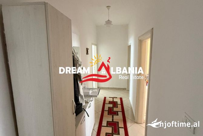 Shtepi me qera Apartament ne Tirane, 2+1, Mobilimi E mobiluar, Pagesa 420  Euro.