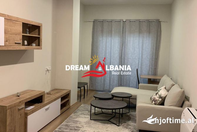 Shtepi me qera 2+1 ne Tirane - 900 Euro
