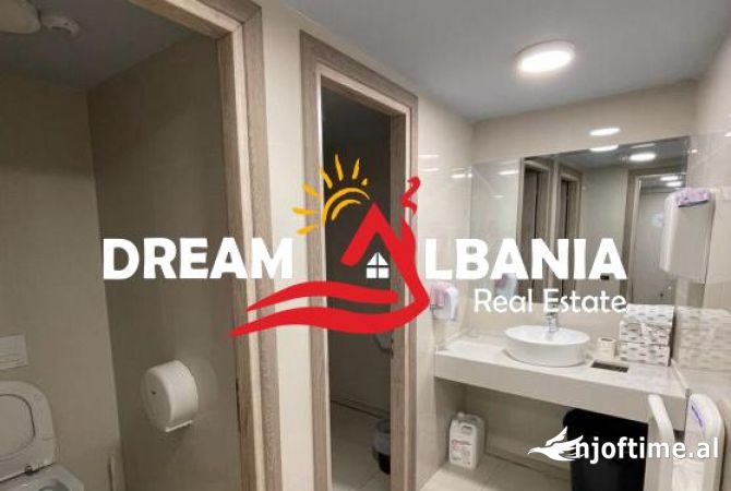 Zyre me qera ne Rrugen e Barrikadave, Tirane (ID 42611205)