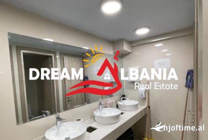 Zyre me qera ne Rrugen e Barrikadave, Tirane (ID 42611205)