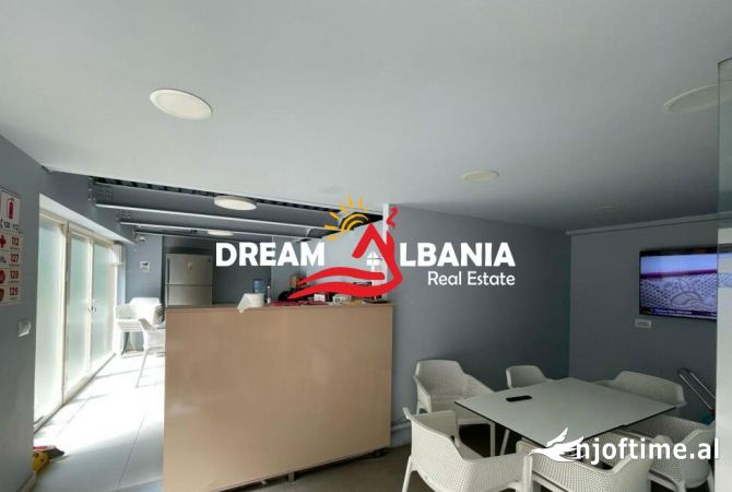 Zyre me qera ne Rrugen e Barrikadave, Tirane (ID 42611205)