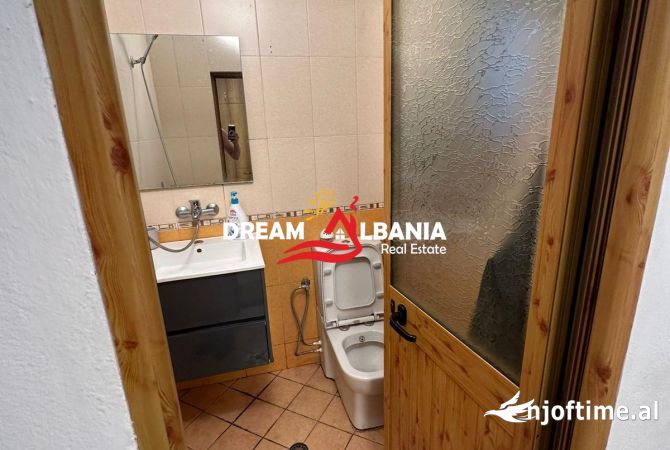 Shtepi ne shitje Apartament ne Tirane, 1+1, Mobilimi E mobiluar, Pagesa 115,000  Euro.