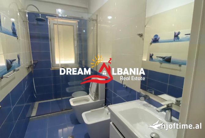 Shtepi me qera Apartament ne Tirane, 4+1, Mobilimi E mobiluar, Pagesa 1,400  Euro.