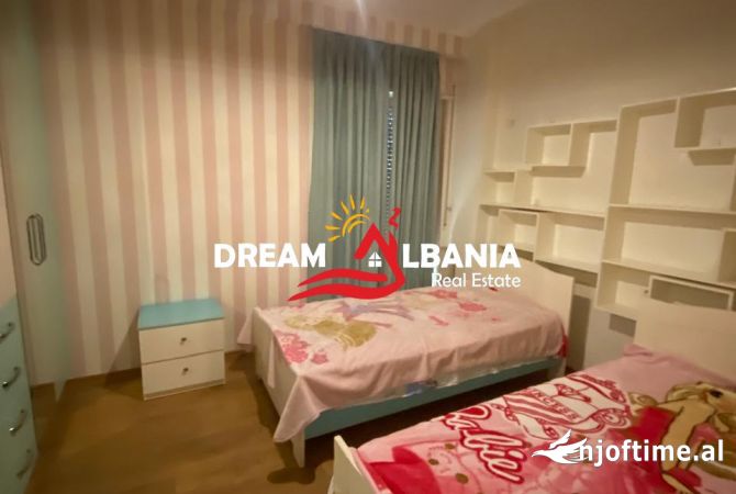 Shtepi me qera Apartament ne Tirane, 4+1, Mobilimi E mobiluar, Pagesa 1,400  Euro.