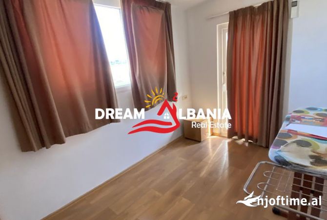 Shtepi me qera Apartament ne Tirane, 4+1, Mobilimi E mobiluar, Pagesa 1,400  Euro.