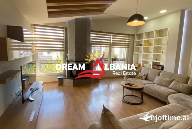 Shtepi me qera 4+1 ne Tirane - 1,400 Euro