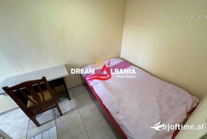 Shtepi me qera Apartament ne Tirane, 3+1, Mobilimi E mobiluar, Pagesa 60,000  Leke.