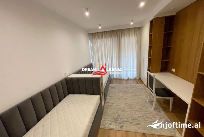 Shtepi me qera Apartament ne Tirane, 2+1, Mobilimi E mobiluar, Pagesa 900  Euro.