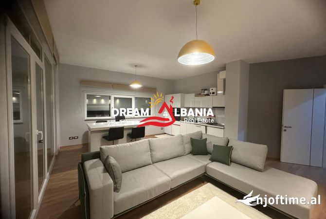 Shtepi me qera Apartament ne Tirane, 2+1, Mobilimi E mobiluar, Pagesa 800  Euro.
