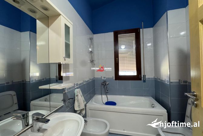 Shtepi me qera 2+1 ne Tirane - 800 Euro