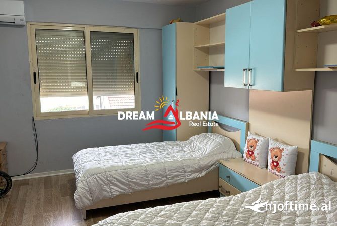 Shtepi ne shitje 3+1 ne Tirane - 120,000 Euro