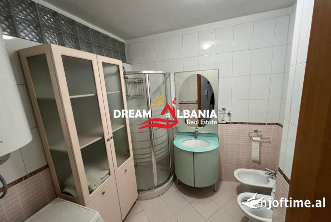 Shtepi me qera 2+1 ne Tirane - 650 Euro