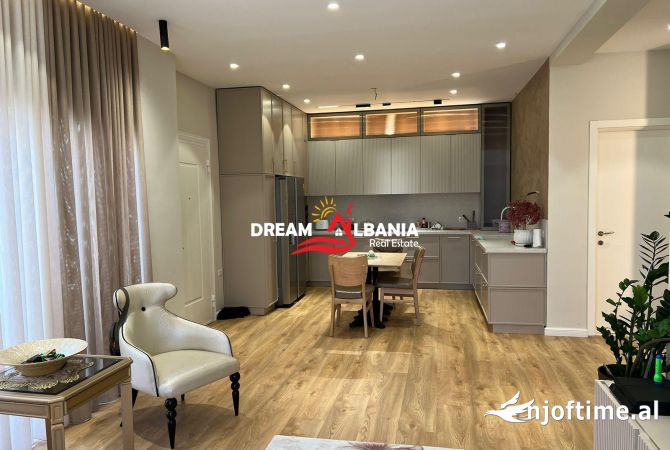 Shtepi ne shitje 3+1 ne Tirane - 259,000 Euro