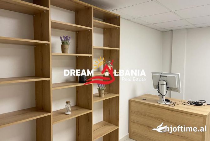 Ambjent per zyra me qera tek Bulevardi i Ri, rruga Jordan Misja (ID 42611207)