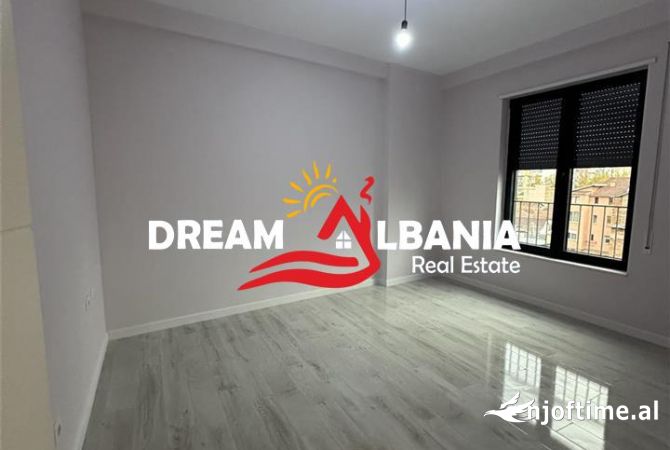 Shtepi ne shitje Apartament ne Tirane, 2+1, Mobilimi Bosh, pa mobiluar, Pagesa 225,000  Euro.