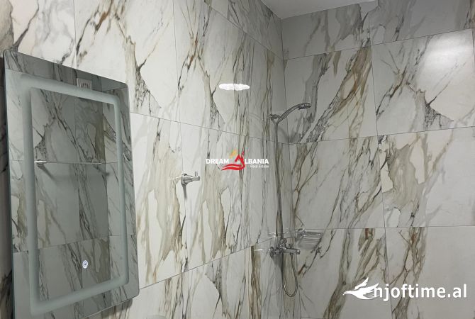 Shtepi me qera Apartament ne Tirane, 2+1, Mobilimi E mobiluar, Pagesa 800  Euro.