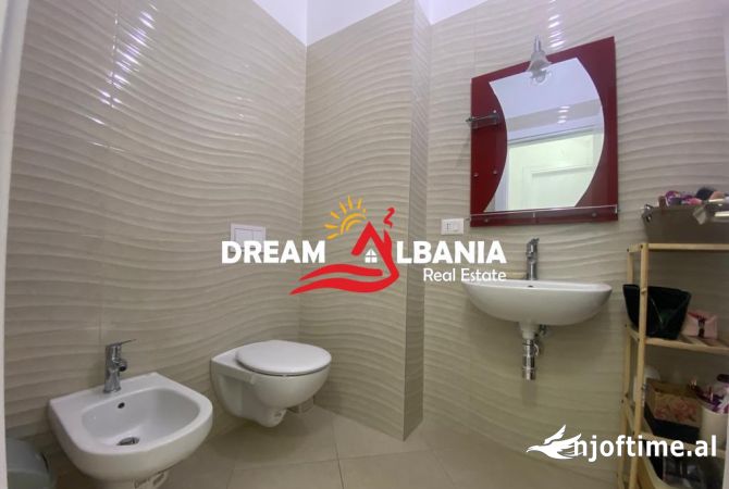 Shtepi me qera Apartament ne Tirane, 1+1, Mobilimi E mobiluar, Pagesa 500  Euro.