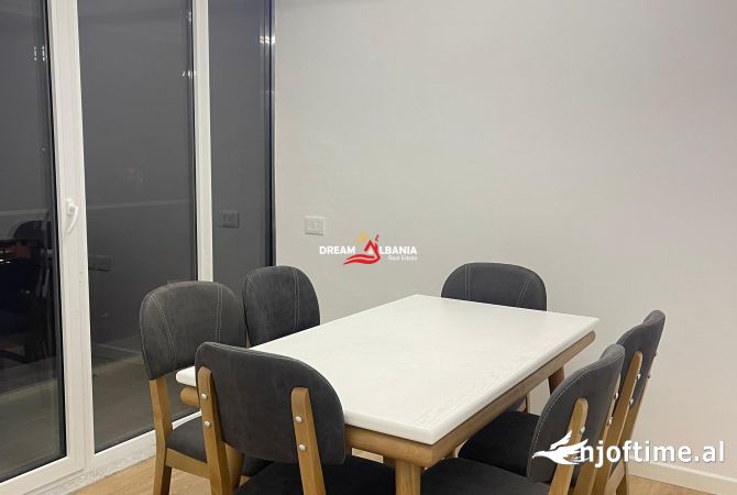 Shtepi me qera 2+1 ne Tirane - 800 Euro