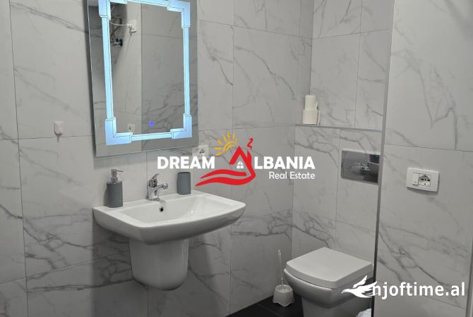 Shtepi me qera Apartament ne Tirane, 2+1, Mobilimi E mobiluar, Pagesa 600  Euro.