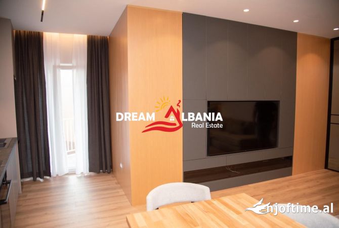 Shtepi me qera Apartament ne Tirane, 2+1, Mobilimi E mobiluar, Pagesa 1,900  Euro.