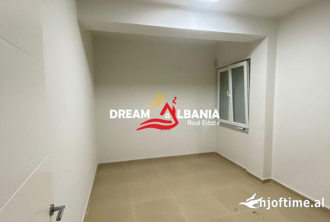 Zyre me qera tek Rruga e Kosovareve, prane Hotel Dinasty ne Tirane (ID 42611208)