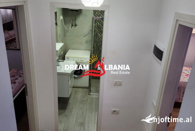 Shtepi me qera Apartament ne Tirane, 2+1, Mobilimi E mobiluar, Pagesa 550  Euro.
