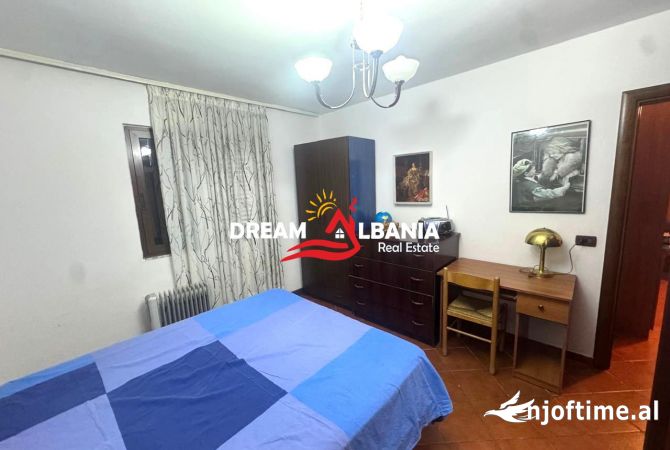 Shtepi me qera 2+1 ne Tirane - 450 Euro