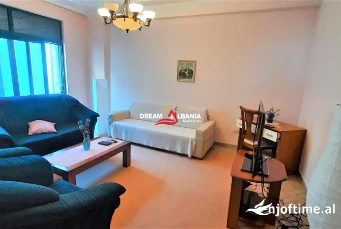 Shtepi me qera 3+1 ne Tirane - 700 Euro