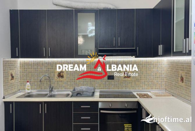 Shtepi me qera Apartament ne Tirane, 2+1, Mobilimi E mobiluar, Pagesa 800  Euro.