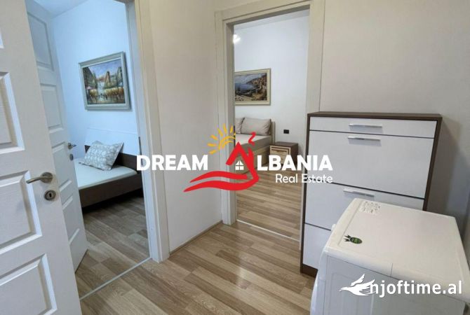 Shtepi me qera Apartament ne Tirane, 2+1, Mobilimi E mobiluar, Pagesa 800  Euro.