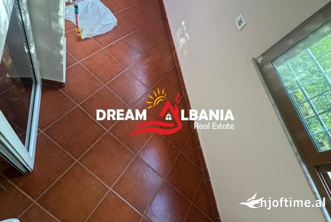Shtepi me qera 2+1 ne Tirane - 700 Euro