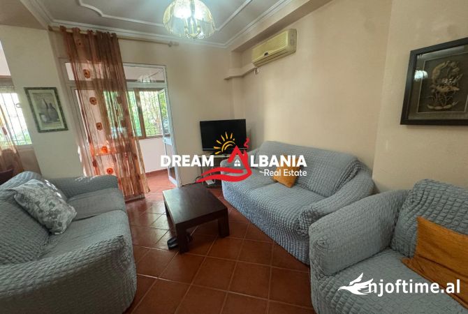 Shtepi me qera 2+1 ne Tirane - 700 Euro