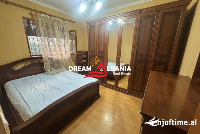 Shtepi me qera Apartament ne Tirane, 2+1, Mobilimi E mobiluar, Pagesa 700  Euro.