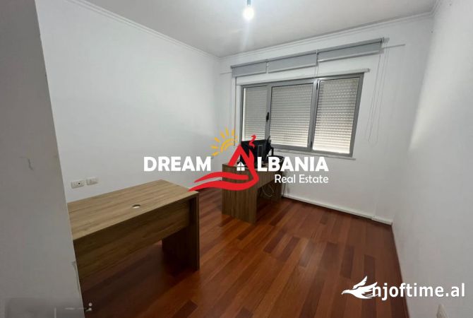 Zyre me qera ne Zonen e 5 Majit – Concord Center (ID 42611211)