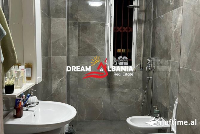 Shtepi ne shitje 1+1 ne Tirane - 105,000 Euro