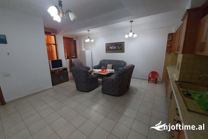 Shtepi ne shitje 1+1 ne Tirane - 97,000 Euro